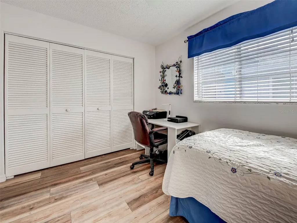 6527 Hamlet Drive Englewood FL 34224