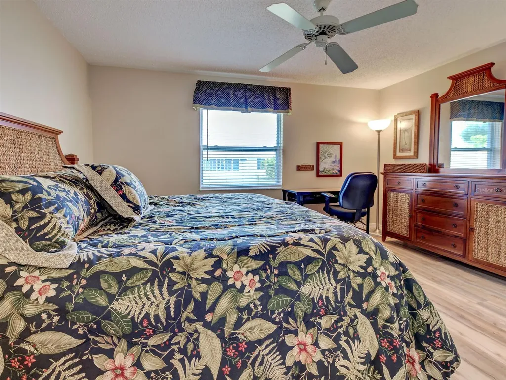 6527 Hamlet Drive Englewood FL 34224