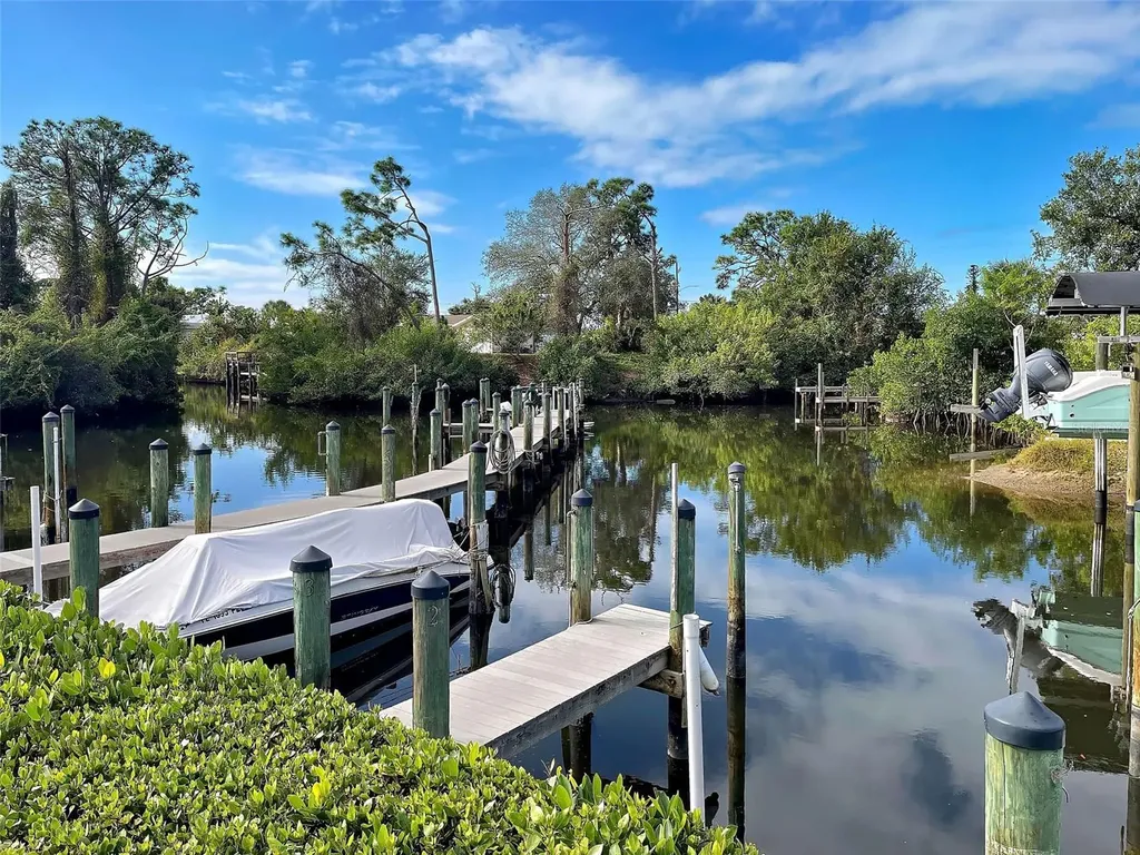 6527 Hamlet Drive Englewood FL 34224