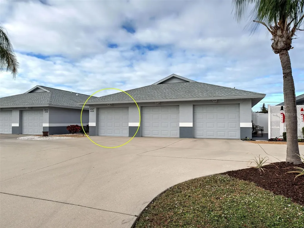 6527 Hamlet Drive Englewood FL 34224