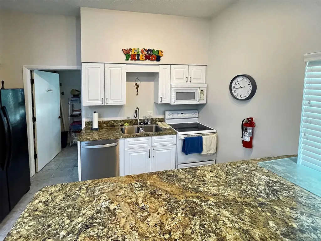 6527 Hamlet Drive Englewood FL 34224