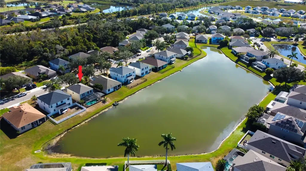 8813 Founders Circle Palmetto FL 34221