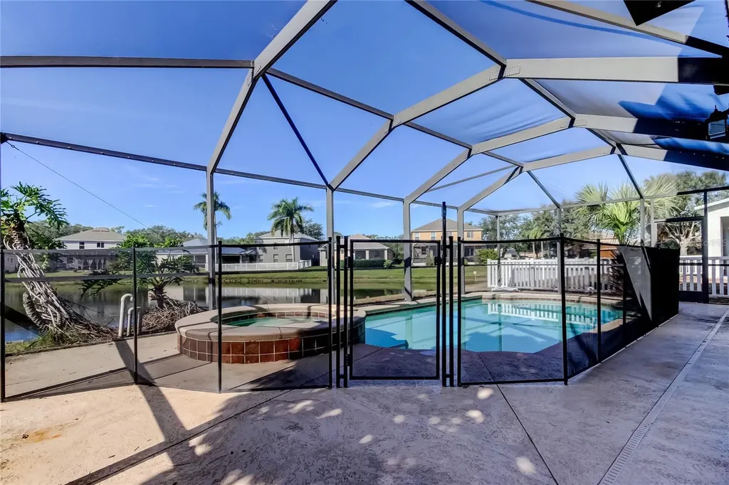 8813 Founders Circle Palmetto FL 34221