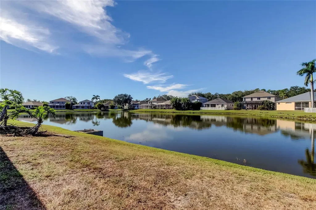 8813 Founders Circle Palmetto FL 34221