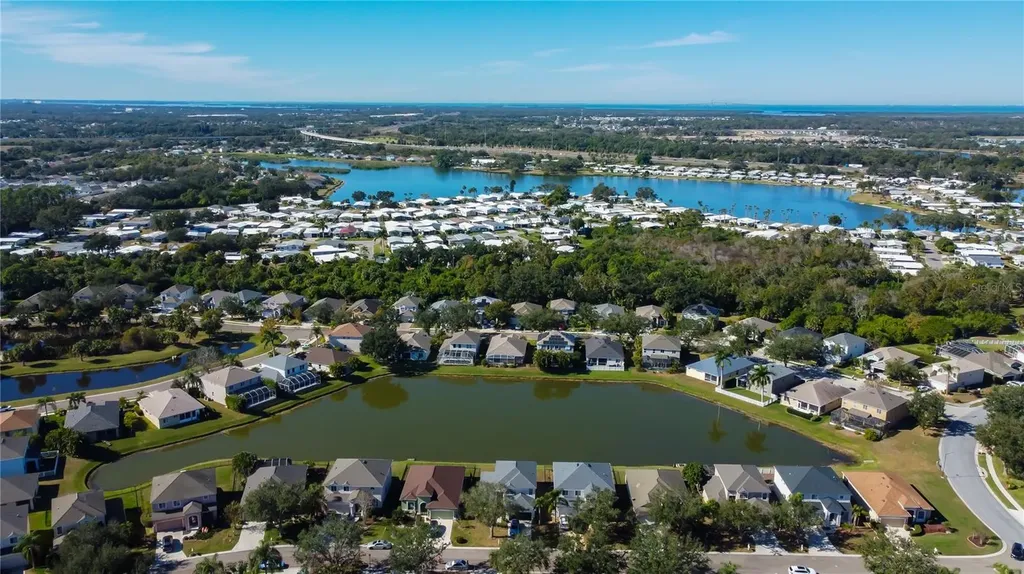 8813 Founders Circle Palmetto FL 34221