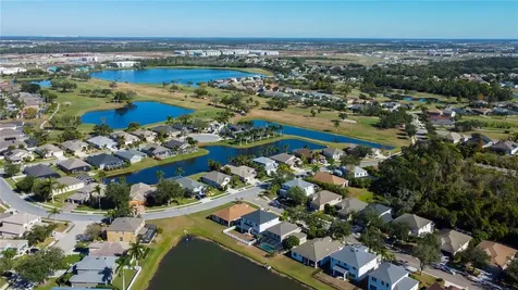 8813 Founders Circle Palmetto FL 34221