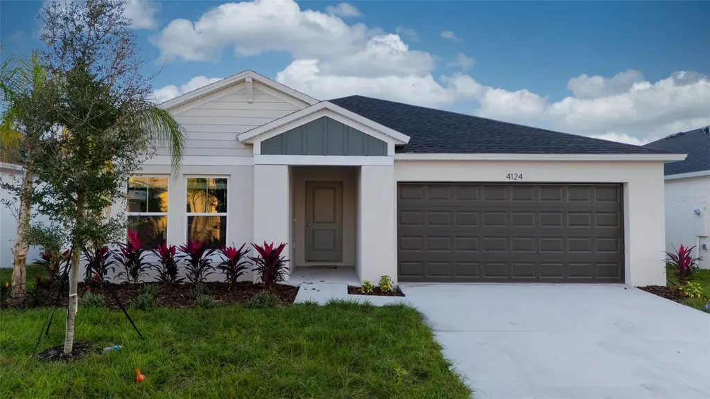 4124 River Beacon Boulevard Davenport FL 33837