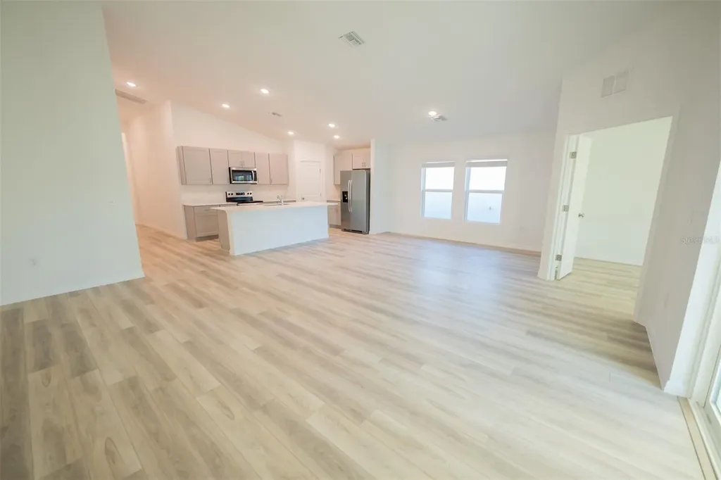 4124 River Beacon Boulevard Davenport FL 33837