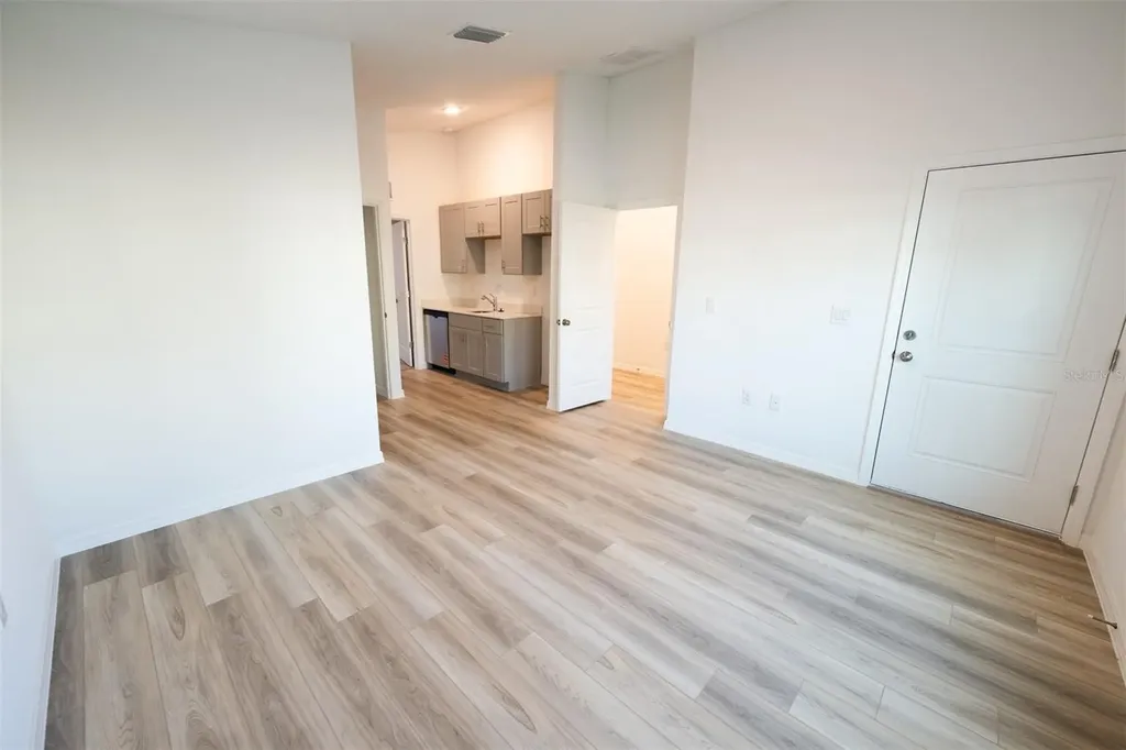 4124 River Beacon Boulevard Davenport FL 33837