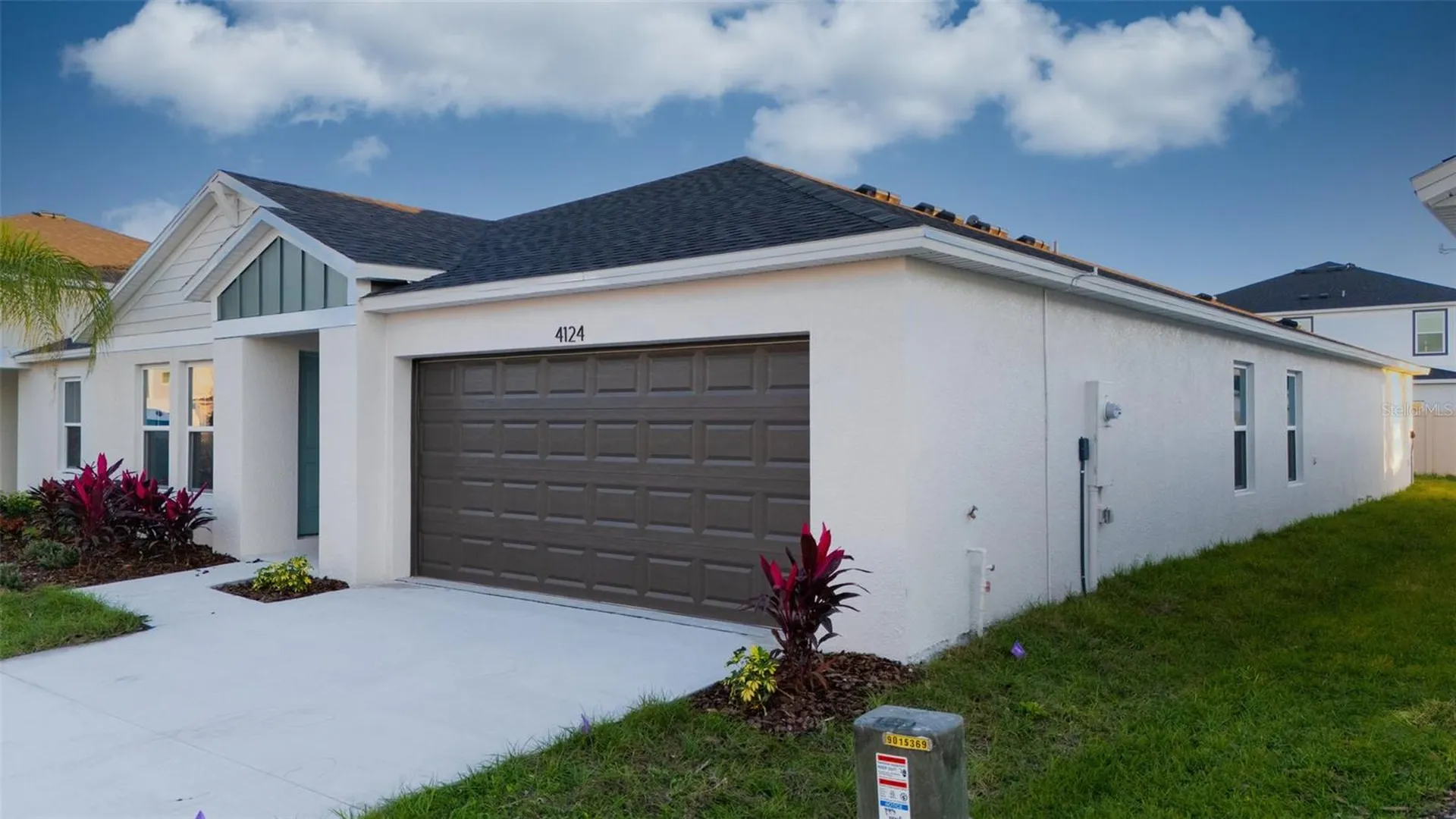 4124 River Beacon Boulevard Davenport FL 33837