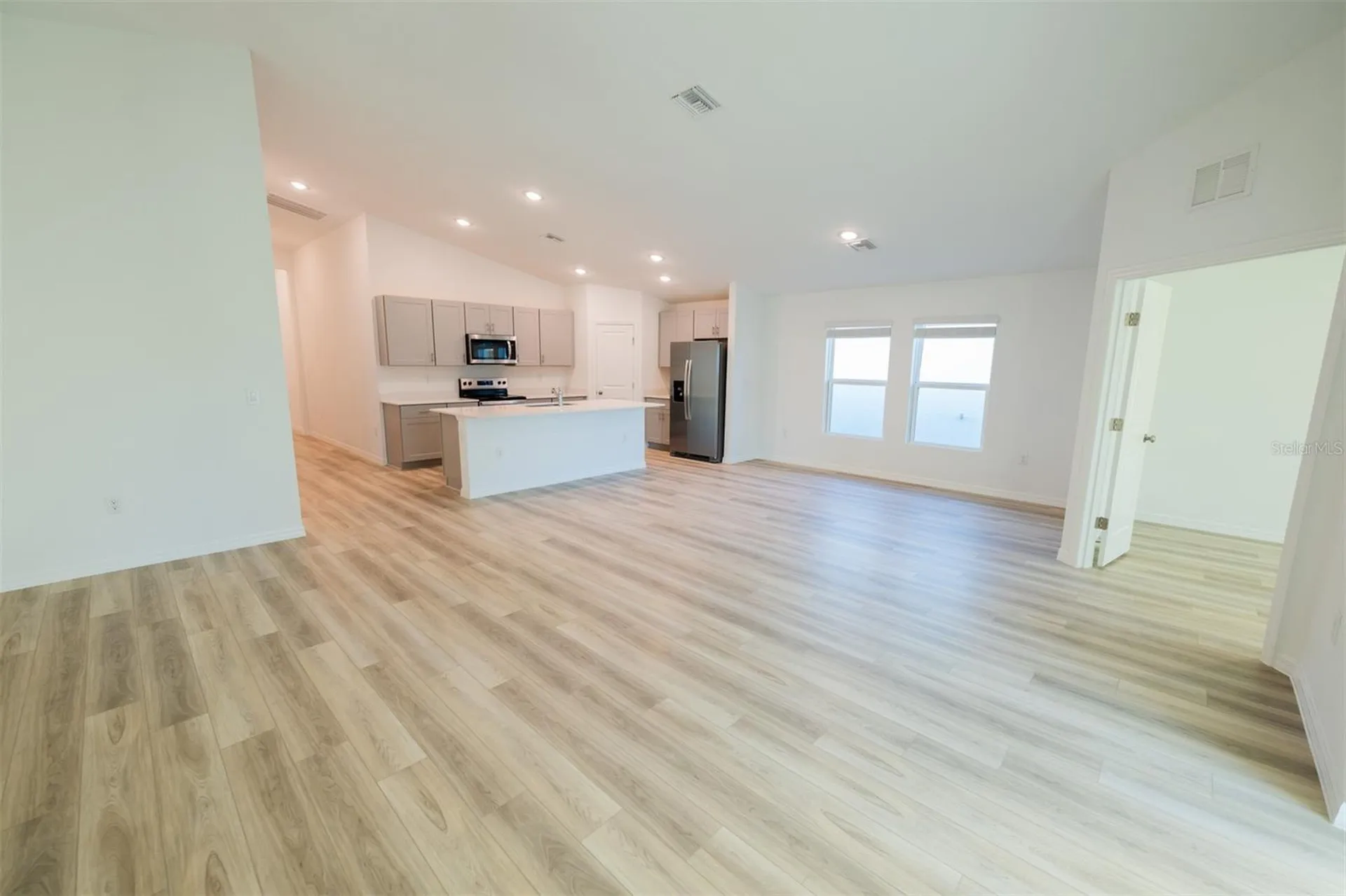 4124 River Beacon Boulevard Davenport FL 33837