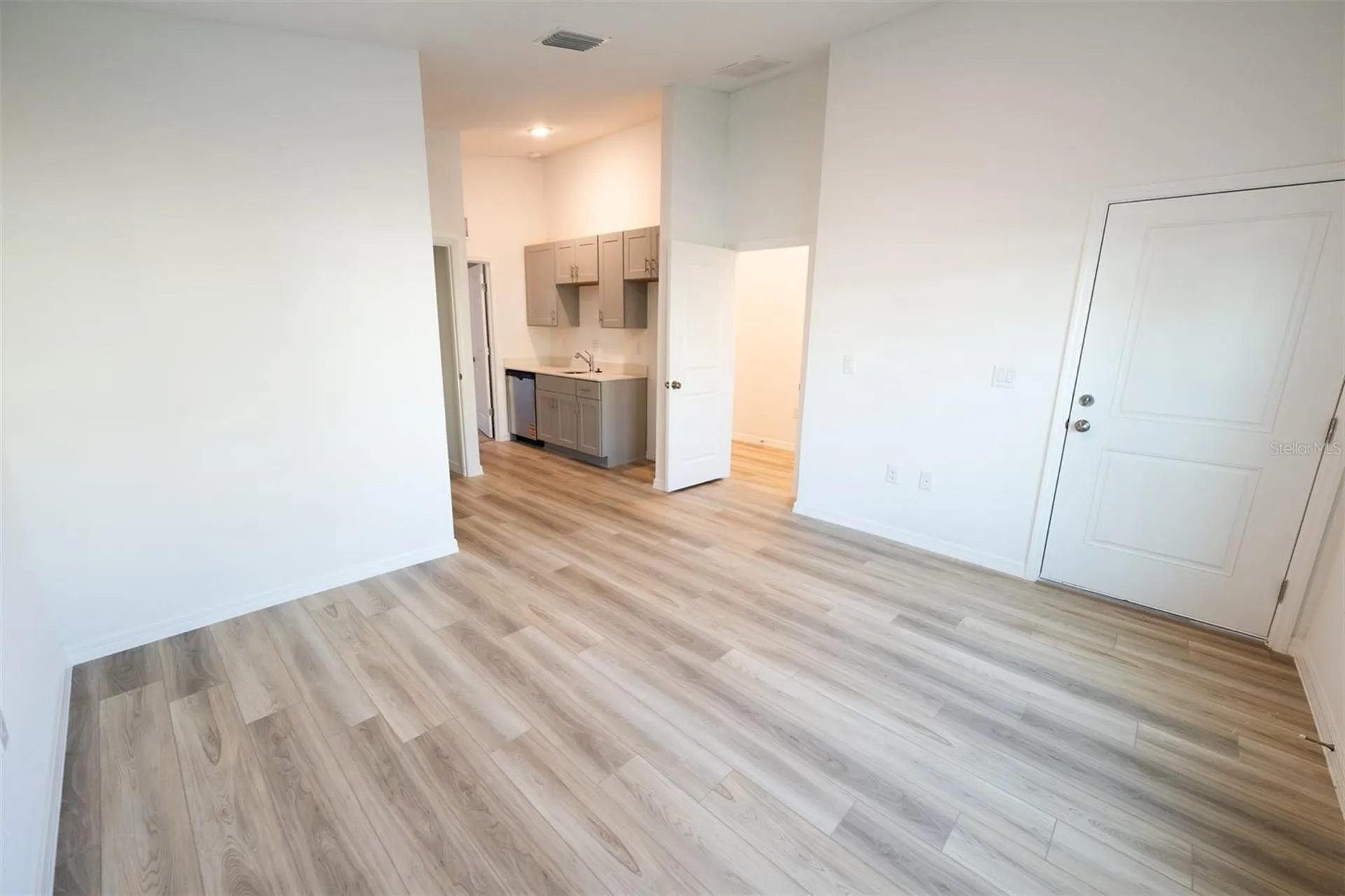 4124 River Beacon Boulevard Davenport FL 33837