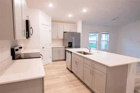 4124 River Beacon Boulevard Davenport FL 33837
