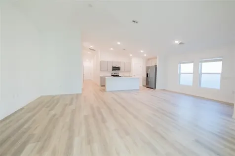 4124 River Beacon Boulevard Davenport FL 33837