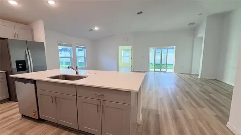 4124 River Beacon Boulevard Davenport FL 33837
