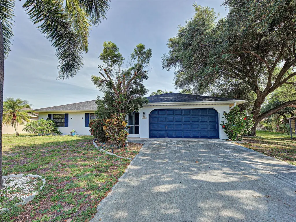1236 Fleetwood Drive NW Port Charlotte FL 33948
