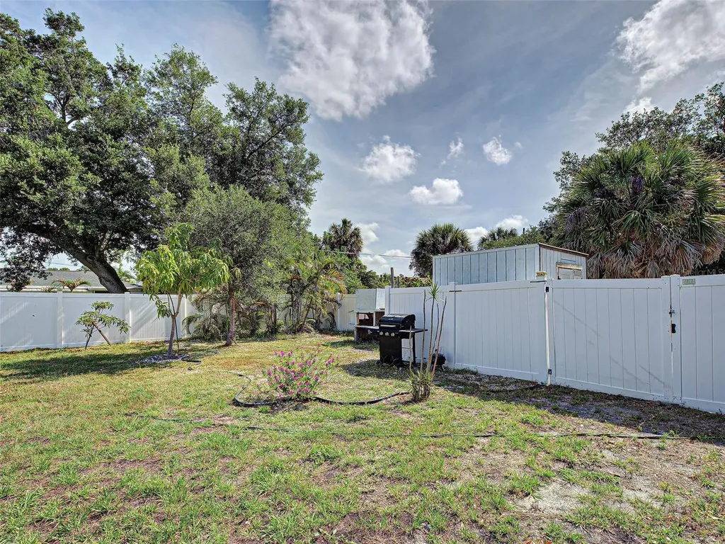 1236 Fleetwood Drive NW Port Charlotte FL 33948