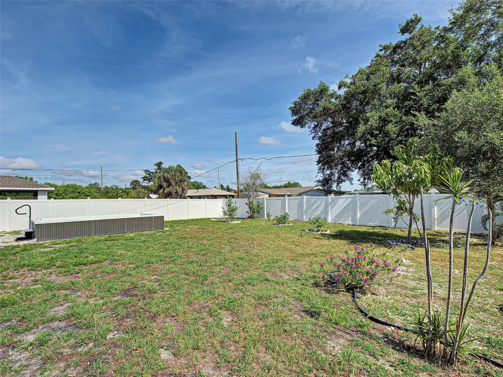 1236 Fleetwood Drive NW Port Charlotte FL 33948