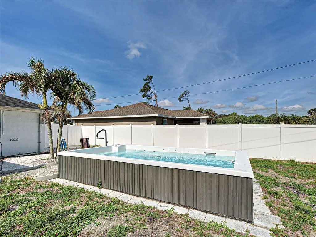 1236 Fleetwood Drive NW Port Charlotte FL 33948