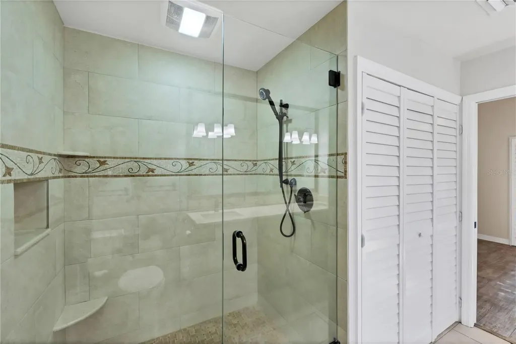 800 Hudson Avenue Sarasota FL 34236