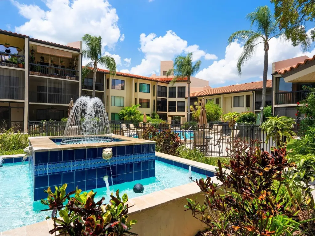 800 Hudson Avenue Sarasota FL 34236