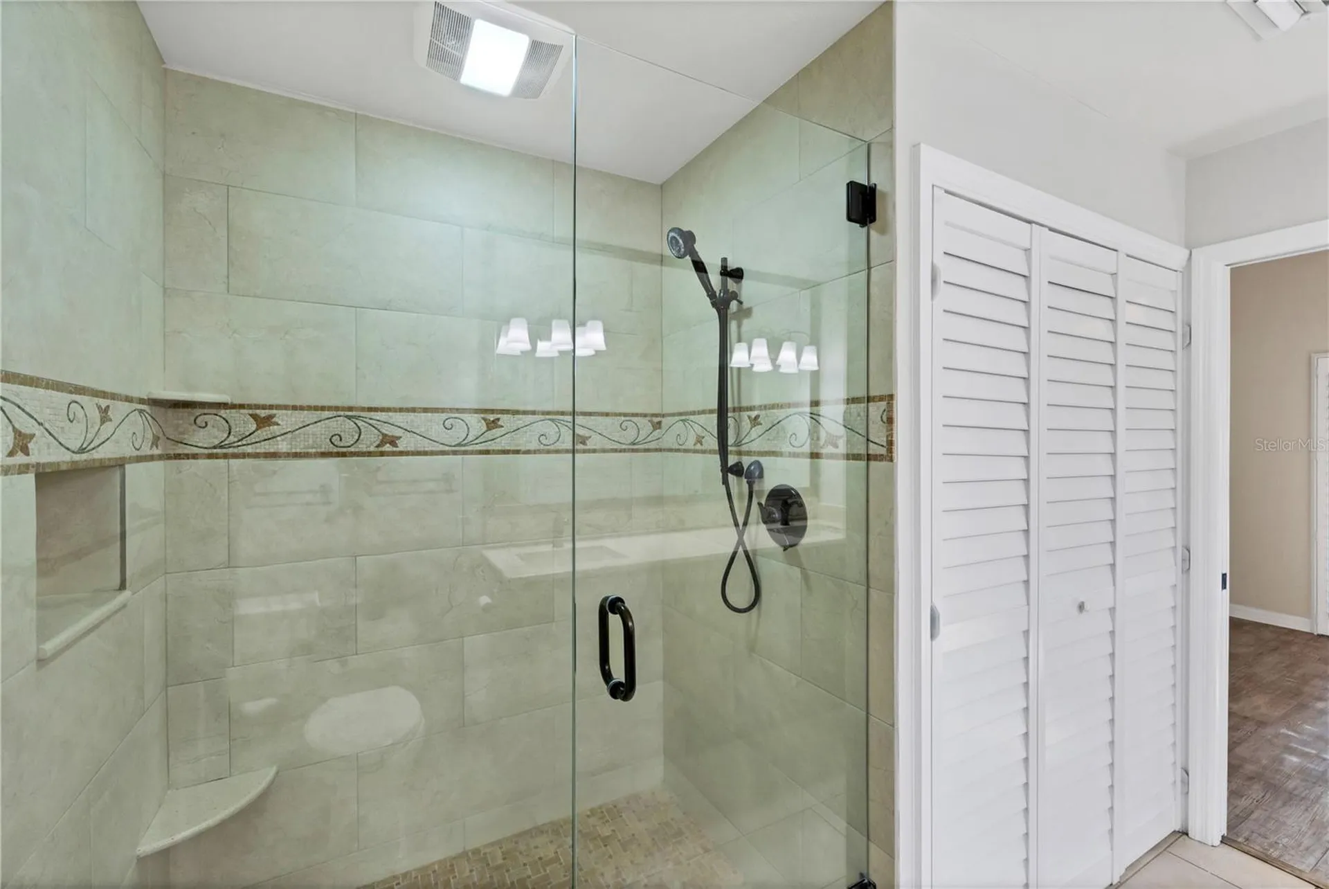 800 Hudson Avenue Sarasota FL 34236