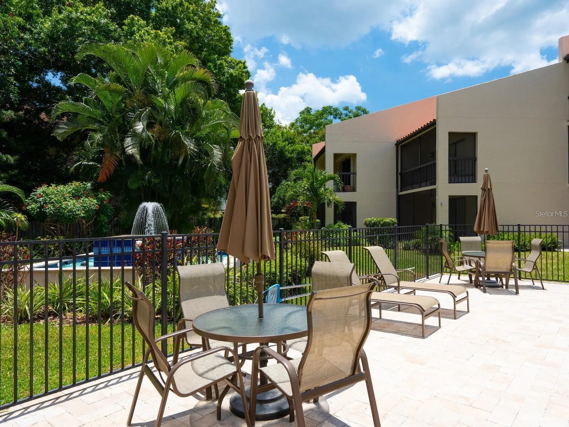 800 Hudson Avenue Sarasota FL 34236