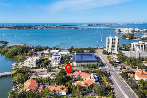800 Hudson Avenue Sarasota FL 34236