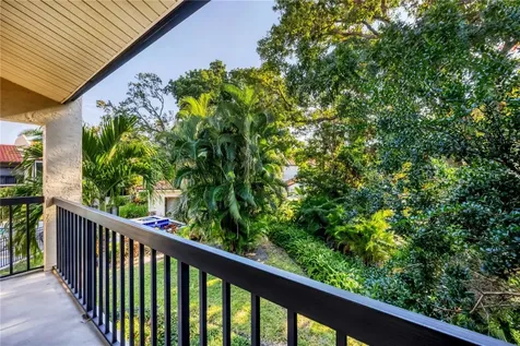 800 Hudson Avenue Sarasota FL 34236