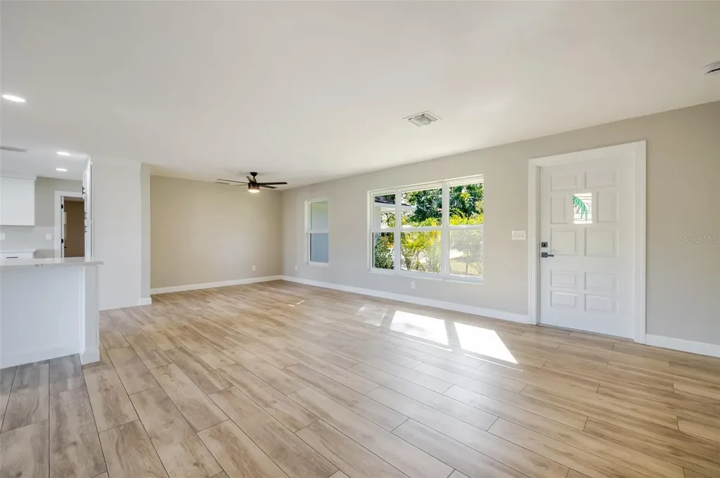 14502 Riverside Drive Fort Myers FL 33905