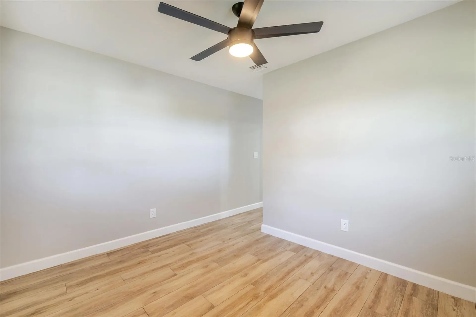 14502 Riverside Drive Fort Myers FL 33905