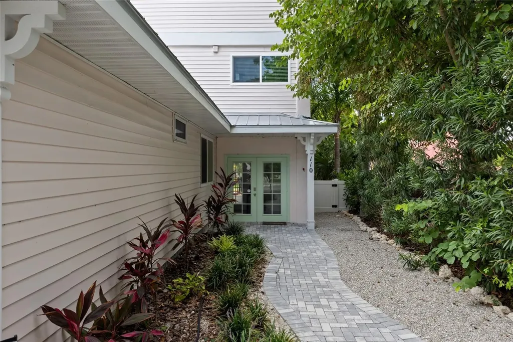 110 Spring Avenue Anna Maria FL 34216