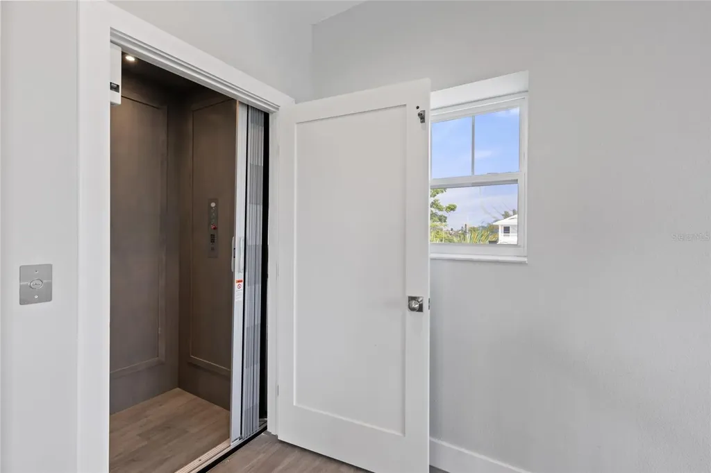 110 Spring Avenue Anna Maria FL 34216