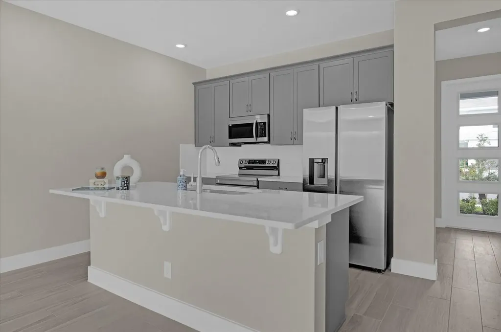 7838 Spectrum Drive Kissimmee FL 34747