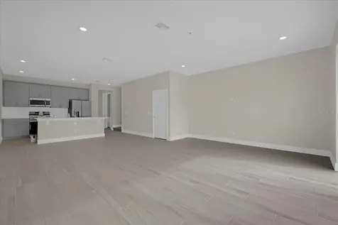 7838 Spectrum Drive Kissimmee FL 34747