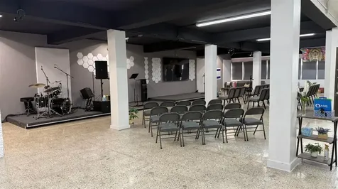 #6 Calle Hermino Diaz Navarro Guaynabo PR 00969