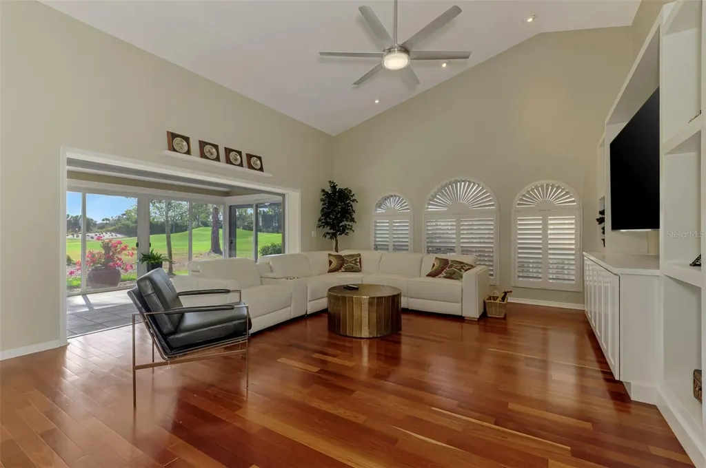 4356 Camino Madera Sarasota FL 34238