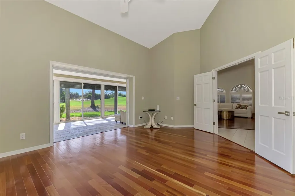 4356 Camino Madera Sarasota FL 34238