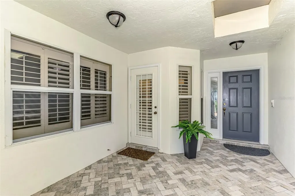 4356 Camino Madera Sarasota FL 34238