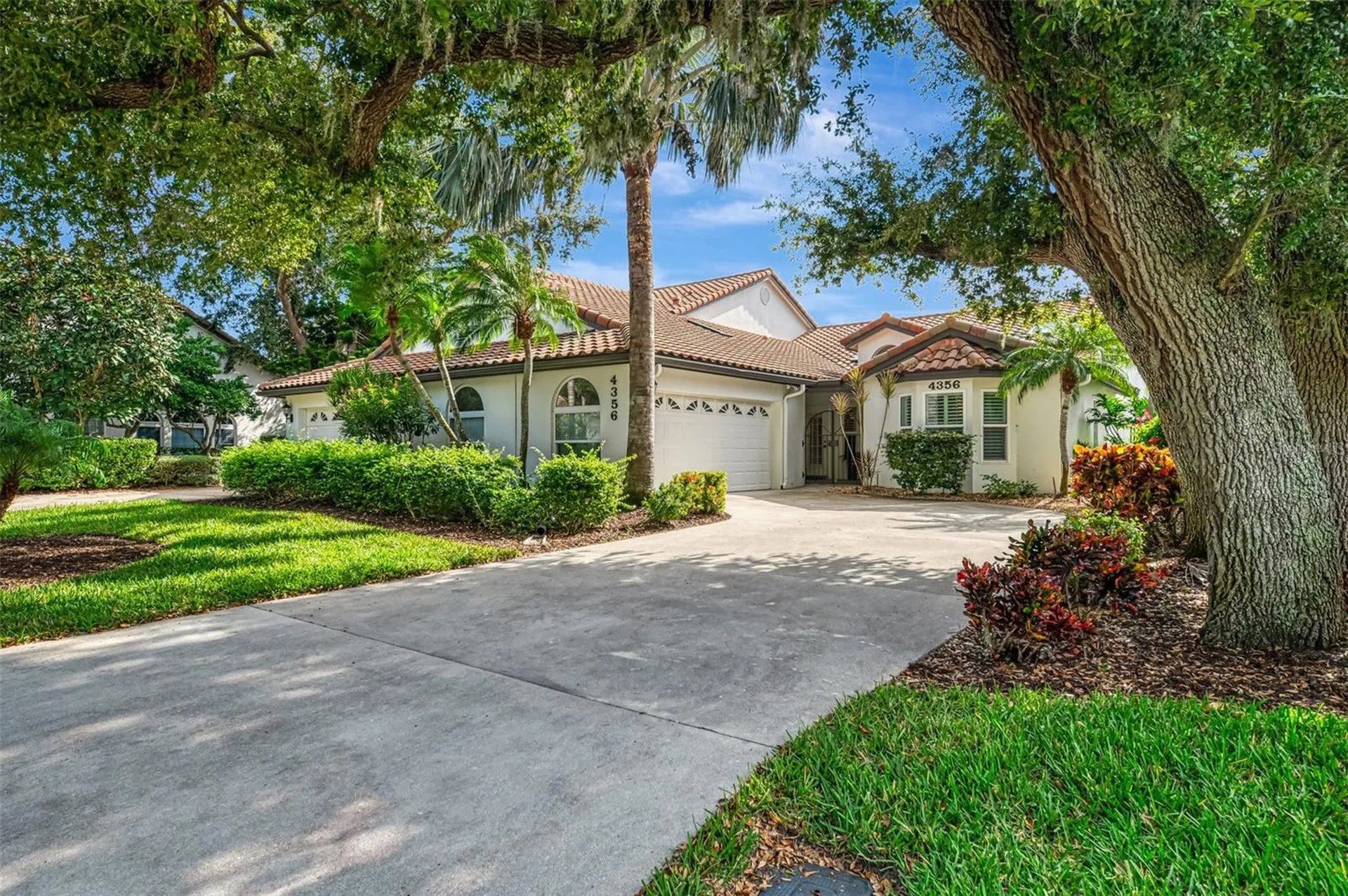 4356 Camino Madera Sarasota FL 34238