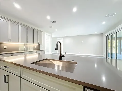 19269 Sheldon Orlando FL 32833