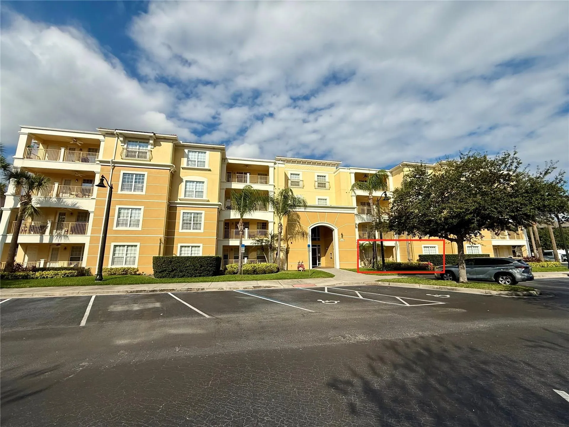 5025 Shoreway Loop Orlando FL 32819