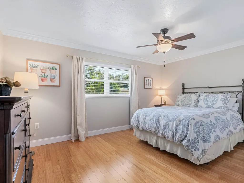 130 Mimosa Drive Sarasota FL 34232