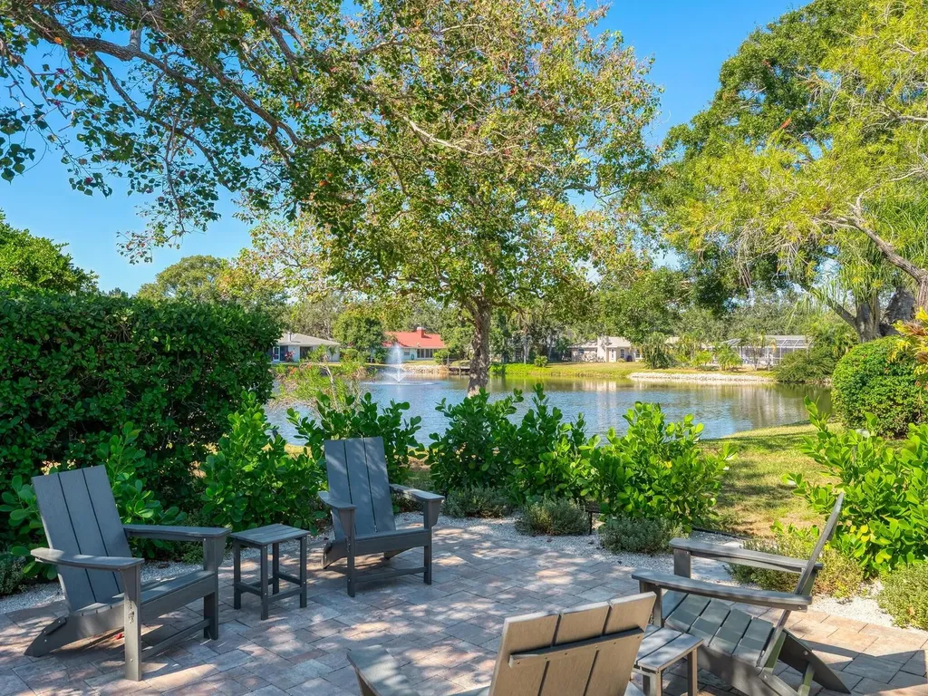 130 Mimosa Drive Sarasota FL 34232