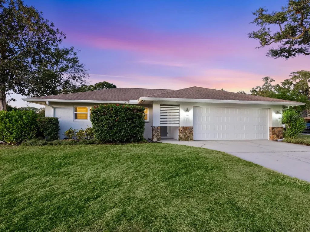 130 Mimosa Drive Sarasota FL 34232