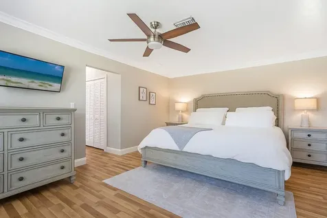 130 Mimosa Drive Sarasota FL 34232