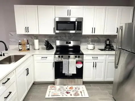 15731 SE 72nd Place Morriston FL 32668