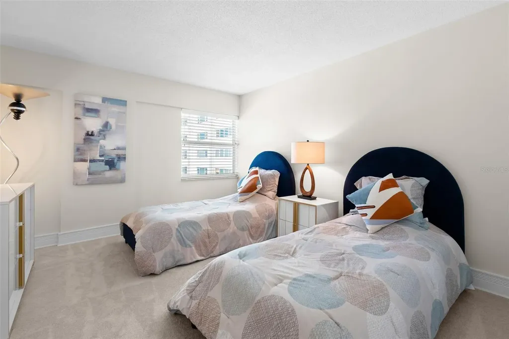 1750 Benjamin Franklin Drive Sarasota FL 34236