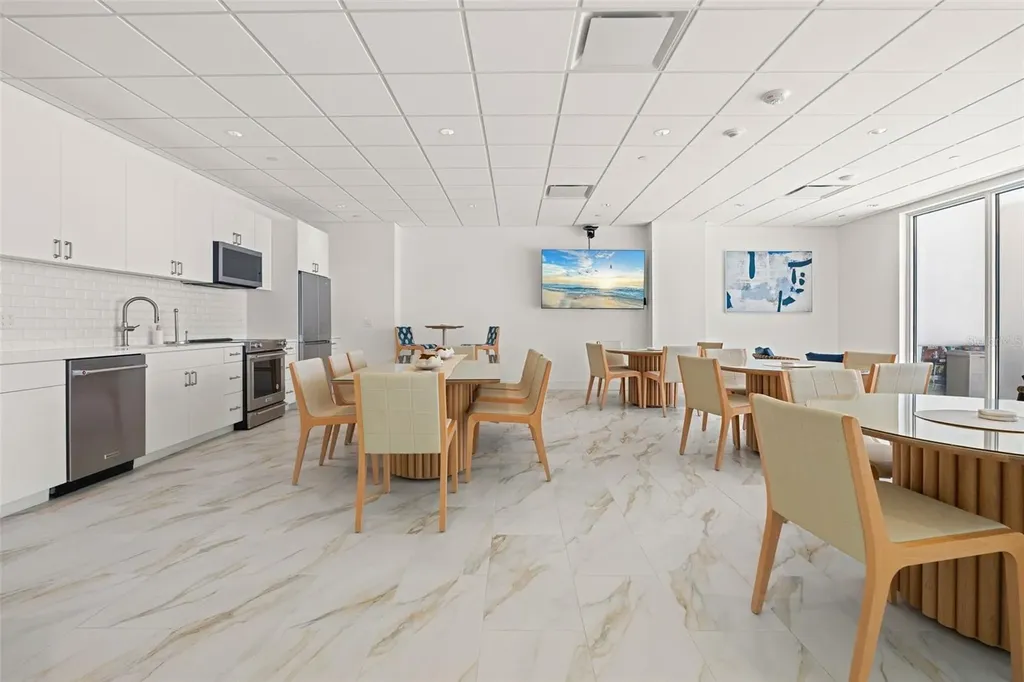 1750 Benjamin Franklin Drive Sarasota FL 34236