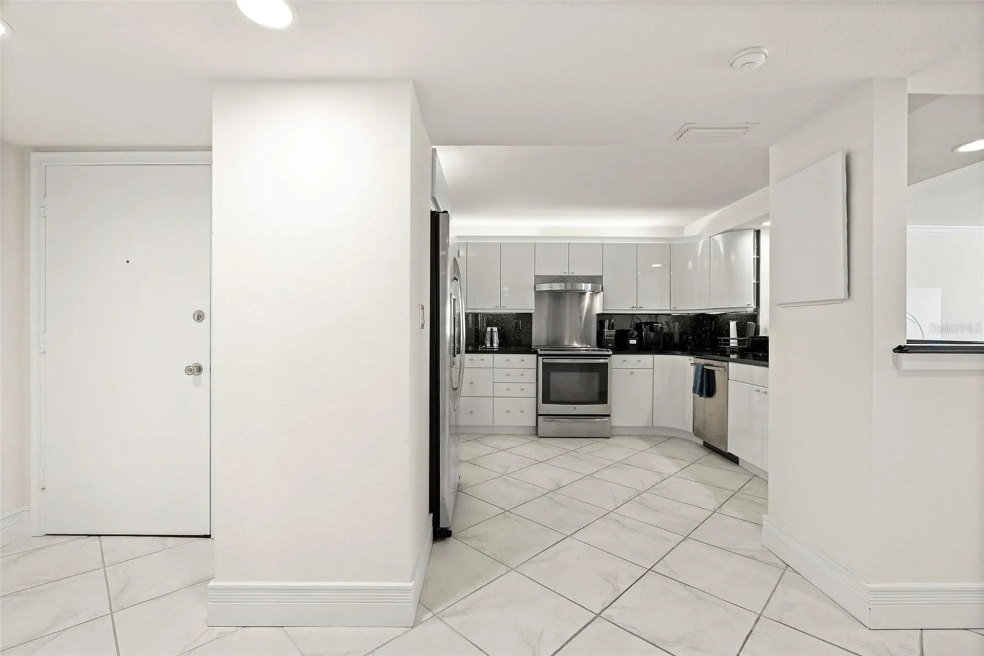 1750 Benjamin Franklin Drive Sarasota FL 34236